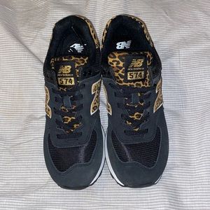 Women's New Balance 574 sneakers, size 9, never worn, brand new